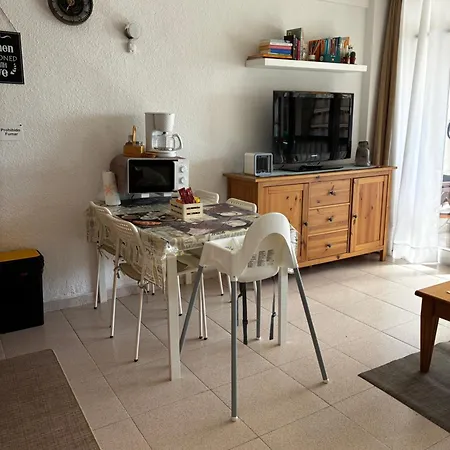 Con Piscinas Y Parking Appartement