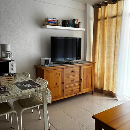 Con Piscinas Y Parking Appartement *