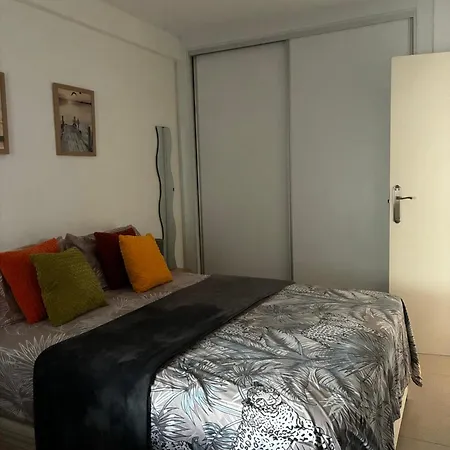 Lägenhet Apartamento Con Piscina Y Parking En Playa De Las Americas Costa Adeje (Tenerife)