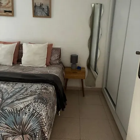 Apartamento Con Piscina Y Parking En Playa De Las Americas