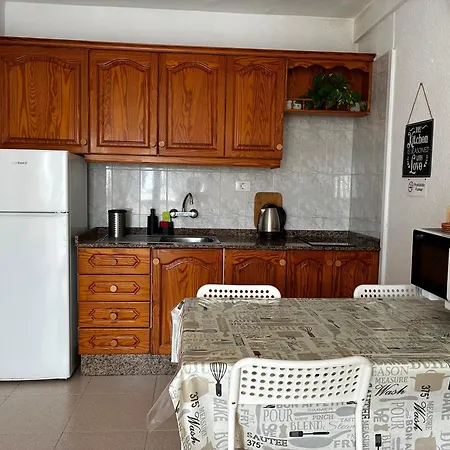 Apartamento Con Piscina Y Parking En Playa De Las Americas
