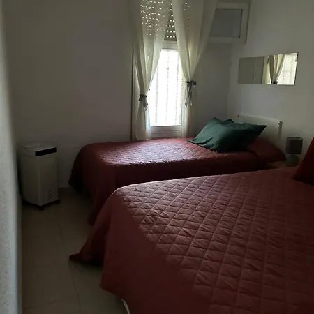 公寓 Playa De Americas Apto Cerca De La Playa, Con Piscina Y Parking 阿德耶
