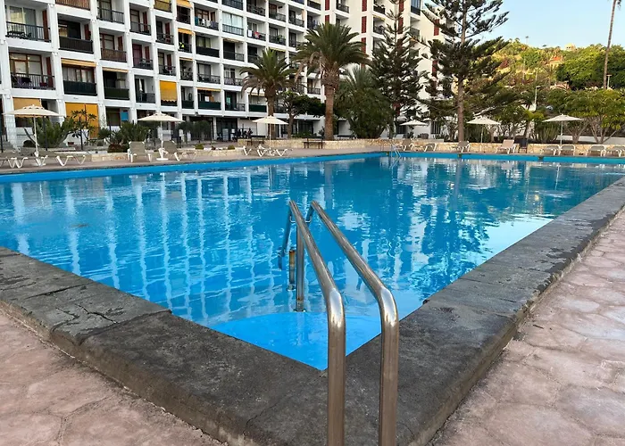 Playa De Americas Apto Cerca De La Playa, Con Piscina Y Parking Appartamento *