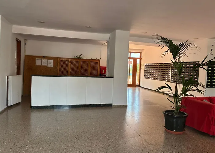 Playa De Americas Apto Cerca De La Playa, Con Piscina Y Parking Appartamento