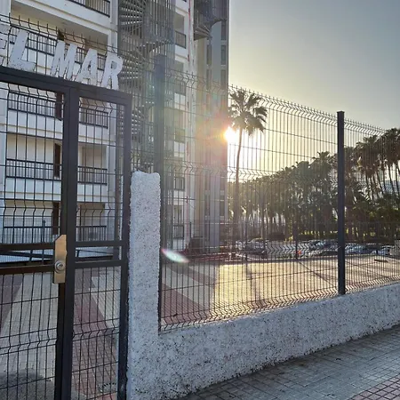 アパート Con Piscinas Y Parking *