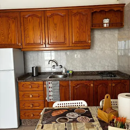 Con Piscinas Y Parking * アデヘ