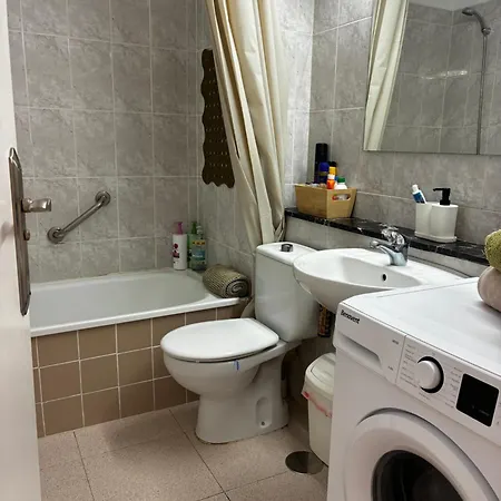 Apartman Con Piscinas Y Parking *