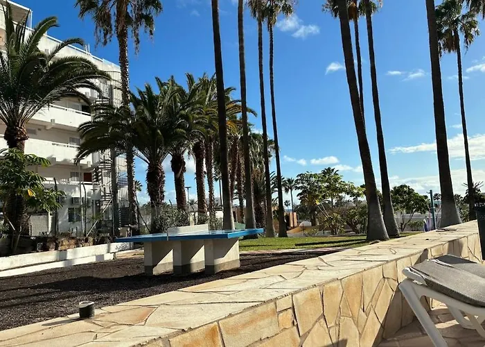 Apartament Playa De Americas Apto Cerca De La Playa, Con Piscina Y Parking