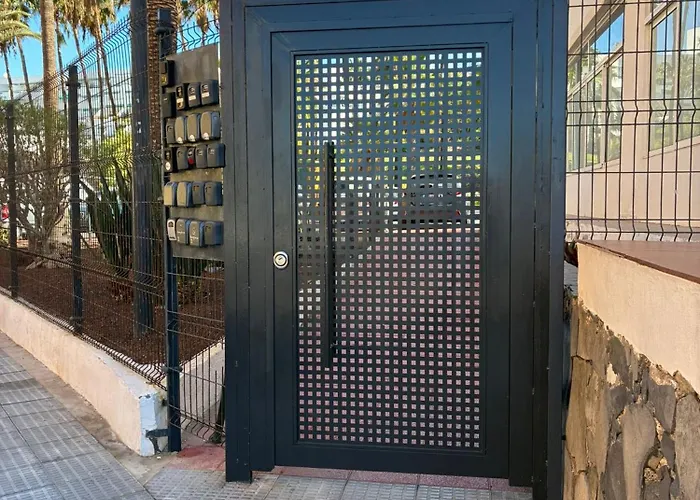 Playa De Americas Apto Cerca De La Playa, Con Piscina Y Parking * Costa Adeje (Tenerife)