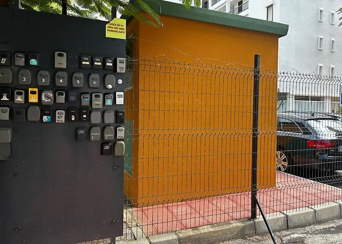 Playa De Americas Apto Cerca De La Playa, Con Piscina Y Parking Апартаменты *