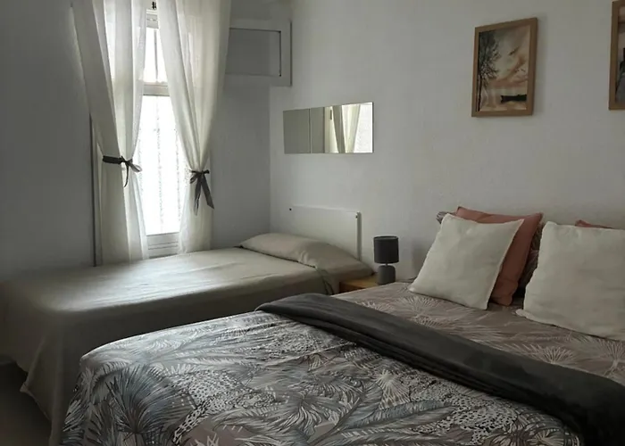 Playa De Americas Apto Cerca De La Playa, Con Piscina Y Parking Appartement